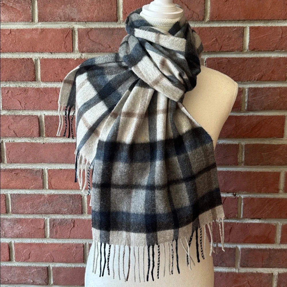 Nordstrom 100% Cashmere Plaid Fringe Scarf 11.5”x78” NEW